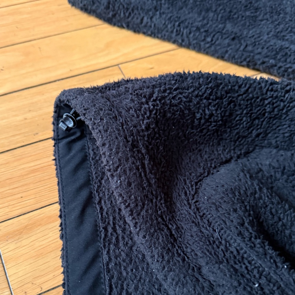 The North Face Charcoal Fleece Jacket - Picture 7 of 13